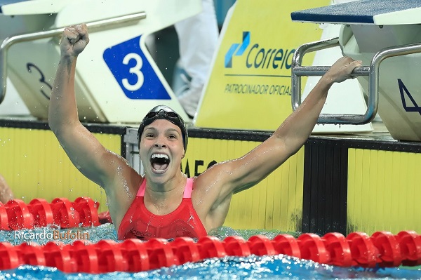Relação da Giovanna e a Piscina