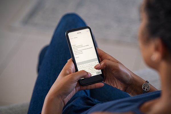os 5 artigos mais usados pelos brasileiros os 5 artigos mais usados pelos brasileiros. Fonte: Envato