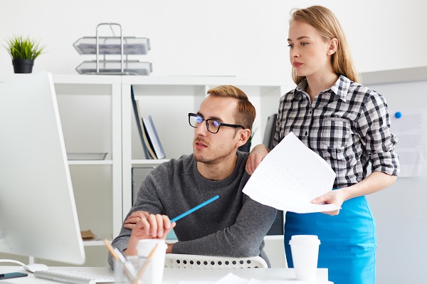 Qual é o objetivo de uma presença online para a empresa? Qual é o objetivo de uma presença online para a empresa?